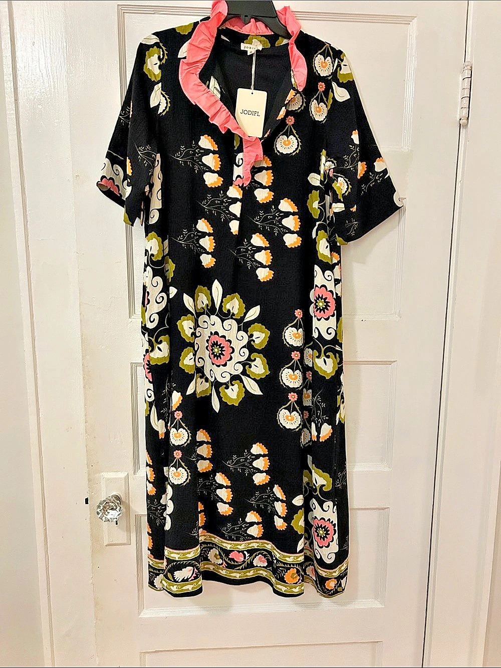 JODIFL Somewhere Out There Floral Print Maxi Dress Black & Pink